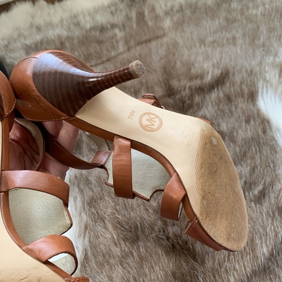 MICHAEL KORS SANDALS - Picture 4 of 5